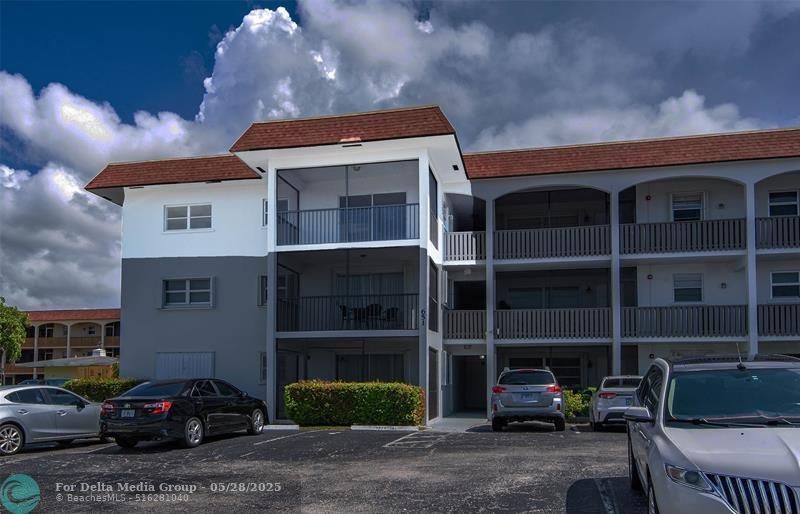651 Pine Drive, Unit 306, Pompano Beach, FL 33060 Photo