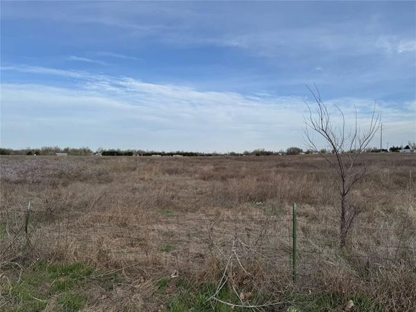 1 W Cimarron Boulevard, Crescent, OK 73028