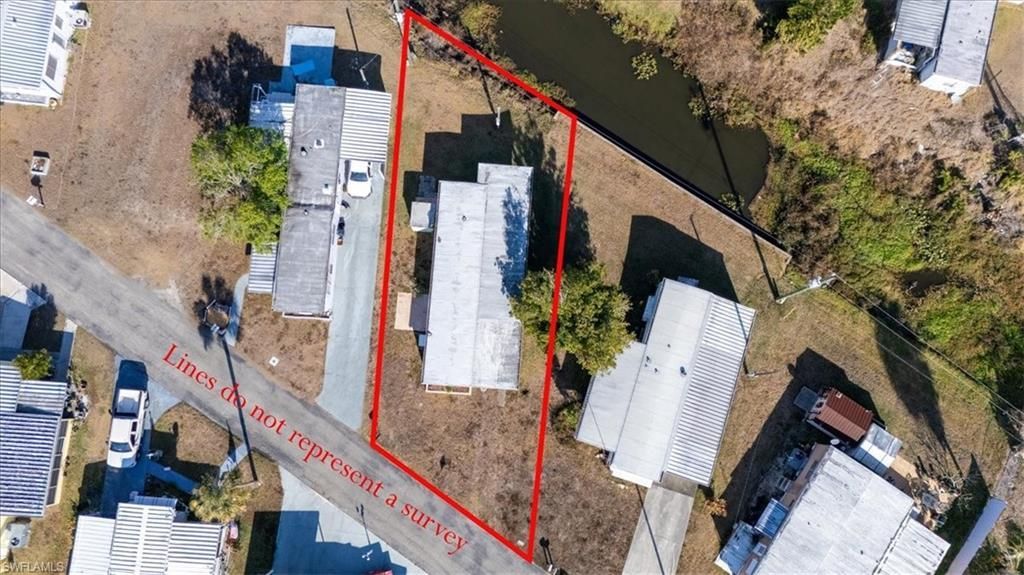 329 Lantern Ln, North Fort Myers, FL 33917 Photo