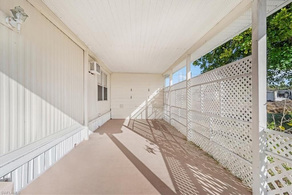 329 Lantern Ln, North Fort Myers, FL 33917 Photo
