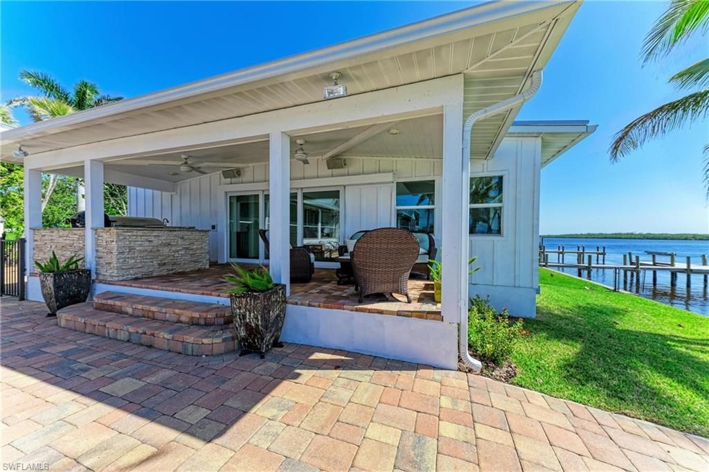 3790 Peace River Dr, Punta Gorda, FL 33983 Photo