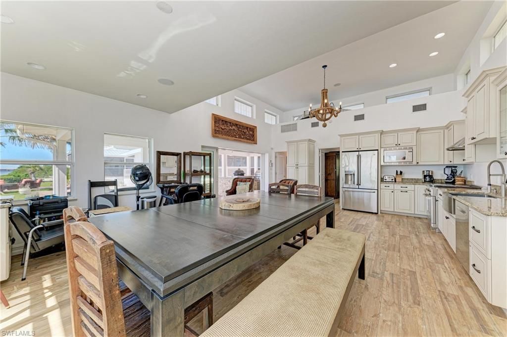 3790 Peace River Dr, Punta Gorda, FL 33983 Photo