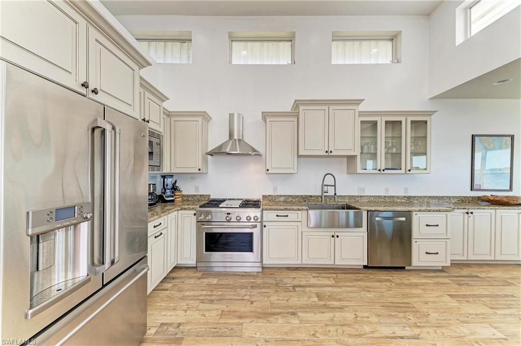 3790 Peace River Dr, Punta Gorda, FL 33983 Photo