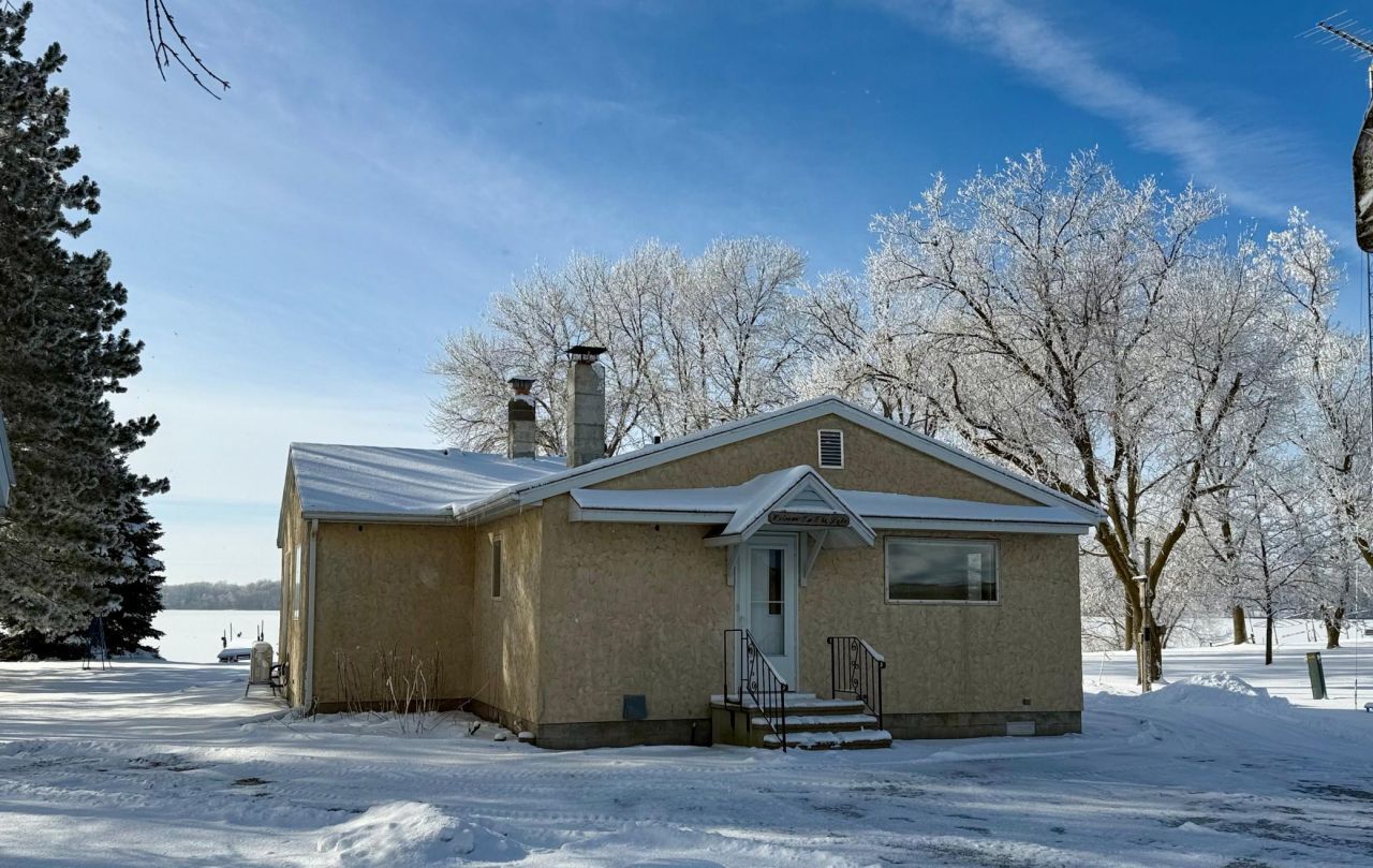 11253 Alcott Drive, Sauk Centre, MN 56378