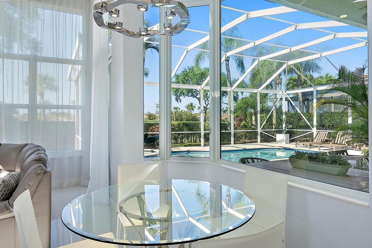 8988 Lakes Boulevard, West Palm Beach, FL 33412 Photo