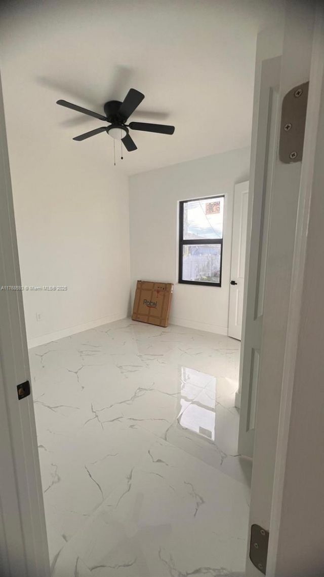 2122 NE 14th Pl, Cape Coral, FL 33909 Photo