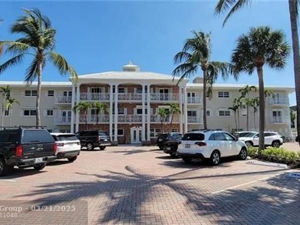 1199 Hillsboro Mile, Unit 329, Hillsboro Beach, FL 33062