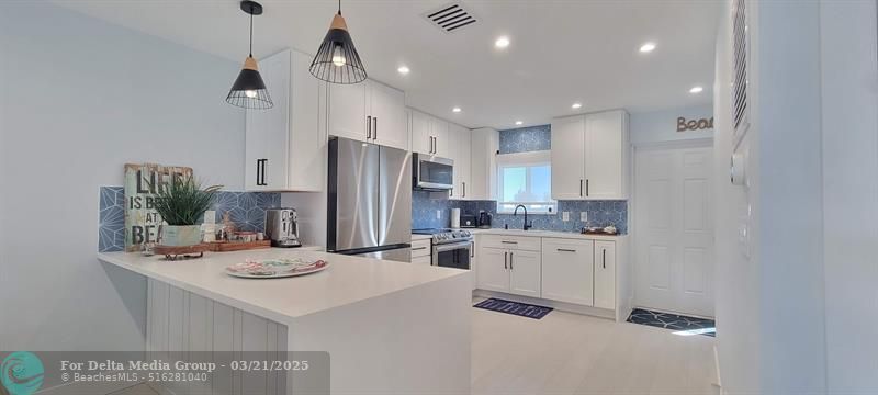 1199 Hillsboro Mile, Unit 329, Hillsboro Beach, FL 33062 Photo