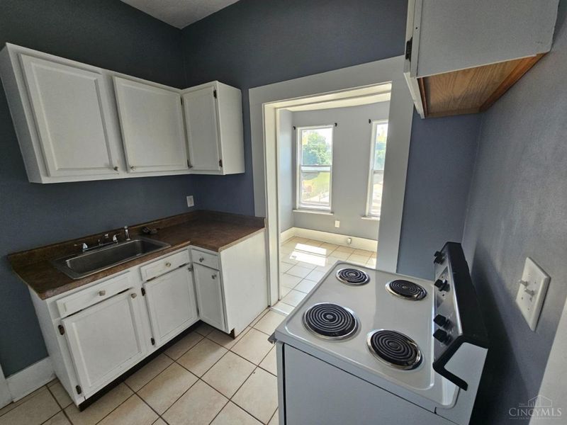 3636 Reading Road, Cincinnati, OH 45229 Photo 11