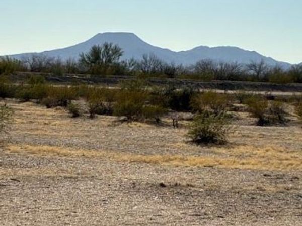 N Warm Sands Road, Unit -, Stanfield, AZ 85172