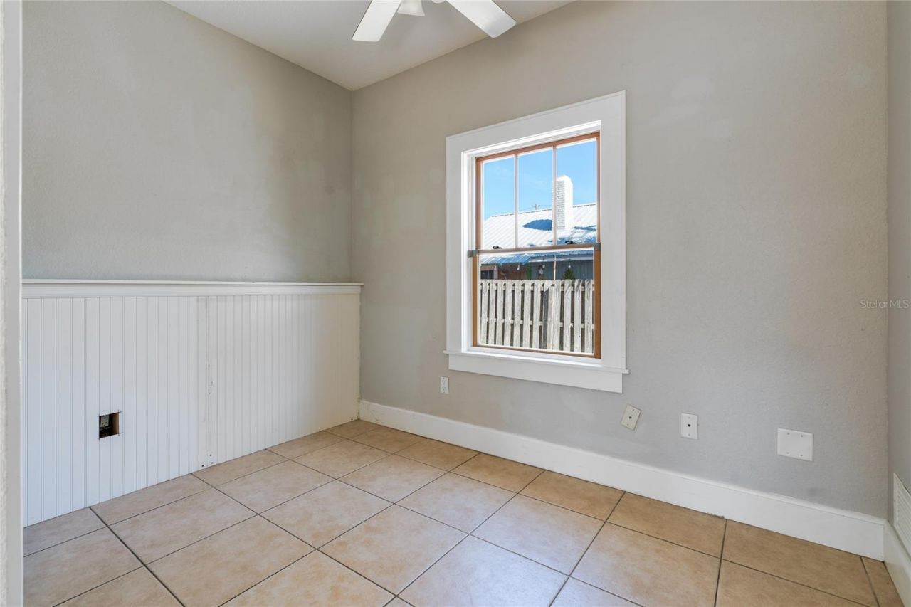 104 N Pine Street, New Smyrna Beach, FL 32169 Photo