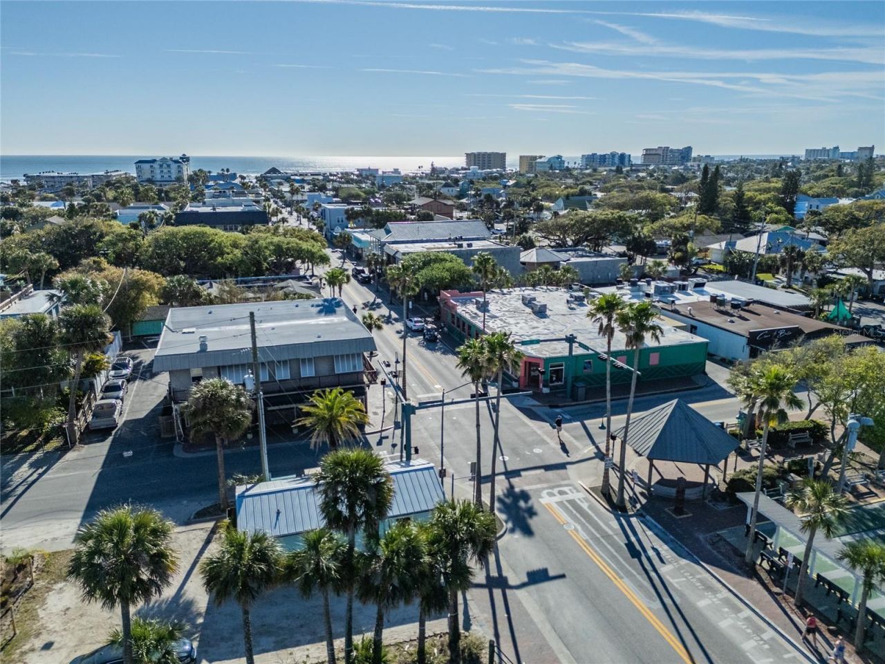 104 N Pine Street, New Smyrna Beach, FL 32169 Photo