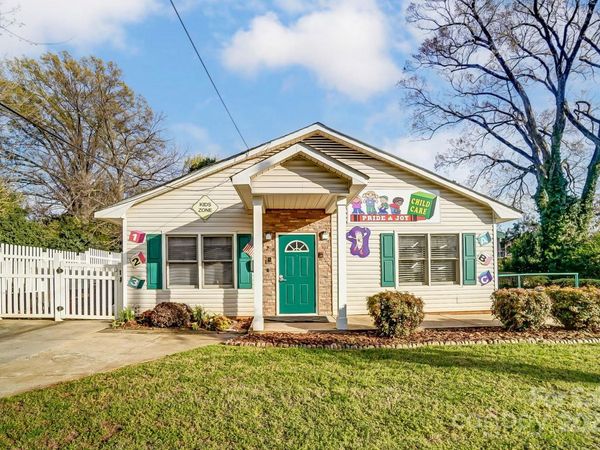 229 S Fox Street, Charlotte, NC 28204