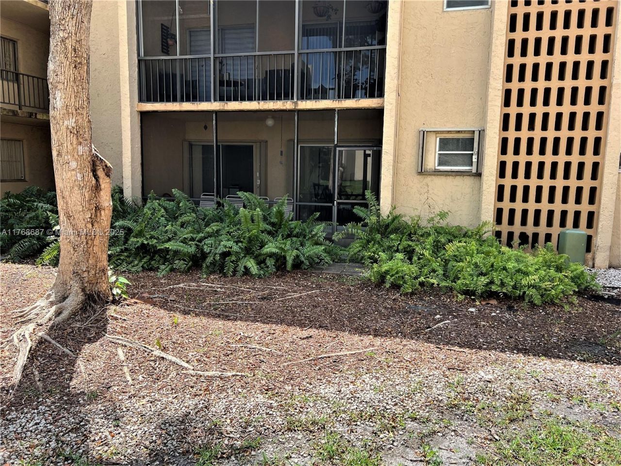 8401 SW 107th Ave, Unit 121E, Miami, FL 33173 Photo