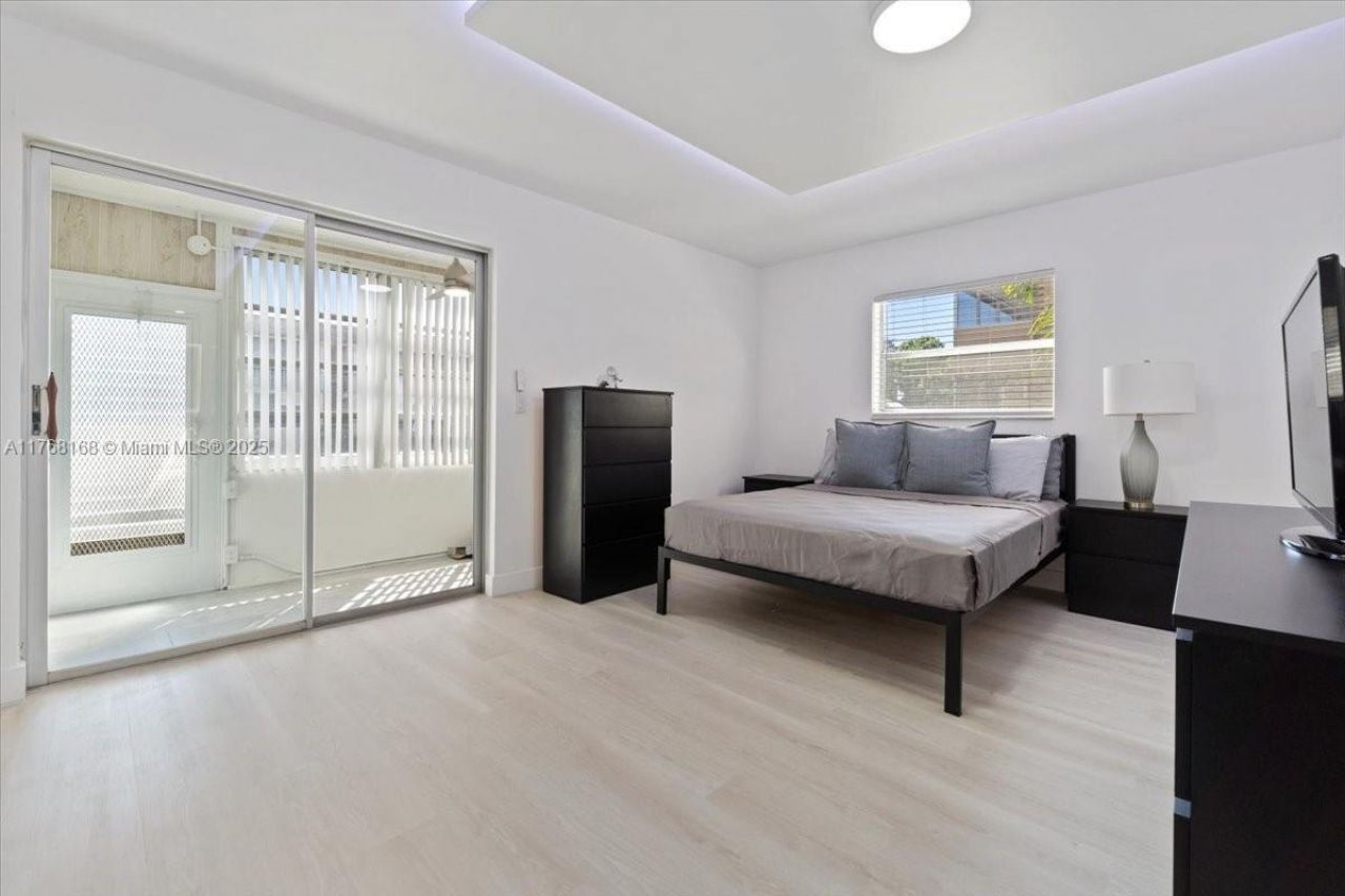 590 Brittany M, Unit 590, Delray Beach, FL 33446 Photo