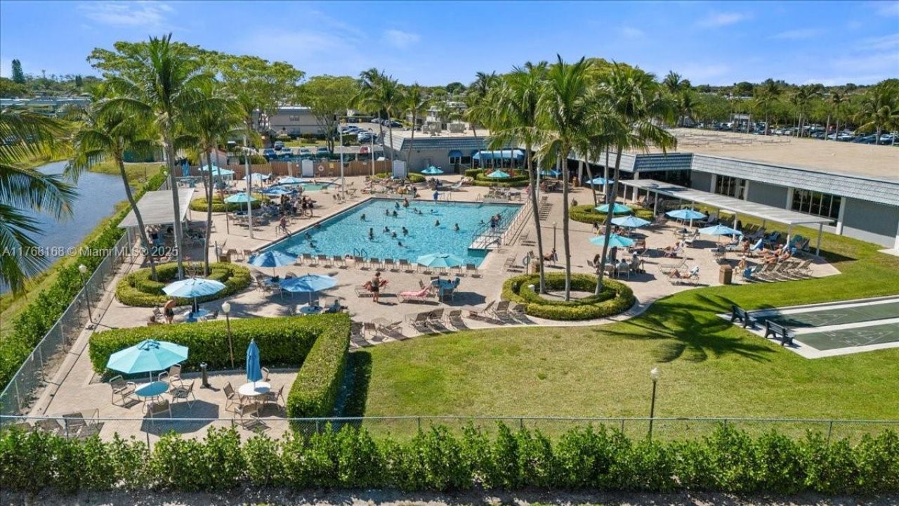 590 Brittany M, Unit 590, Delray Beach, FL 33446 Photo