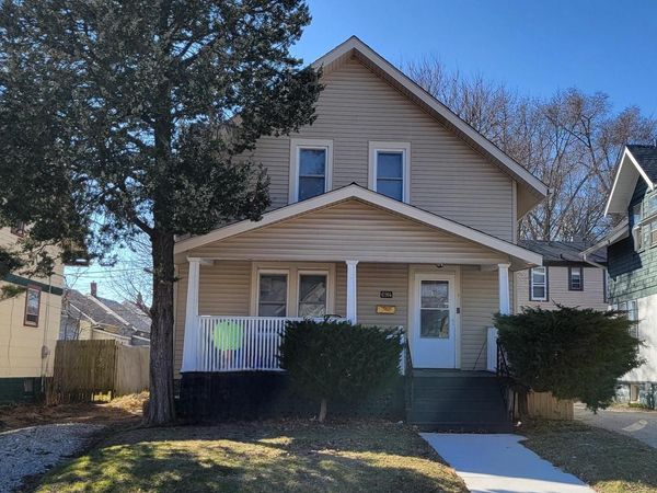 6914 16th AVENUE, Kenosha, WI 53143