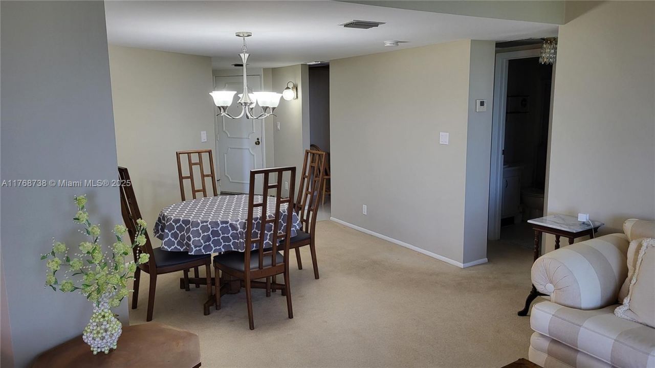 3401 N Country Club Dr, Unit 402, Aventura, FL 33180 Photo