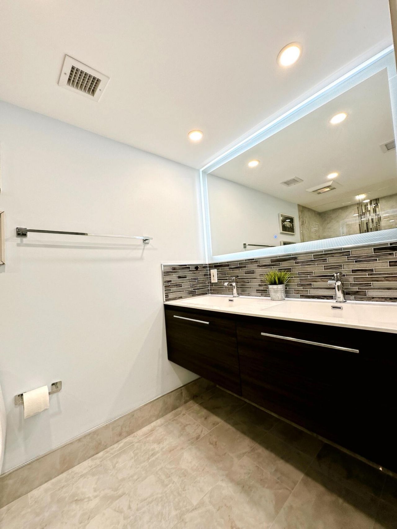 3594 S Ocean Boulevard, Unit 206, Highland Beach, FL 33487 Photo