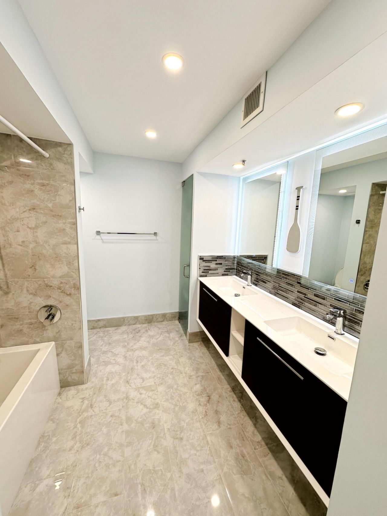 3594 S Ocean Boulevard, Unit 206, Highland Beach, FL 33487 Photo