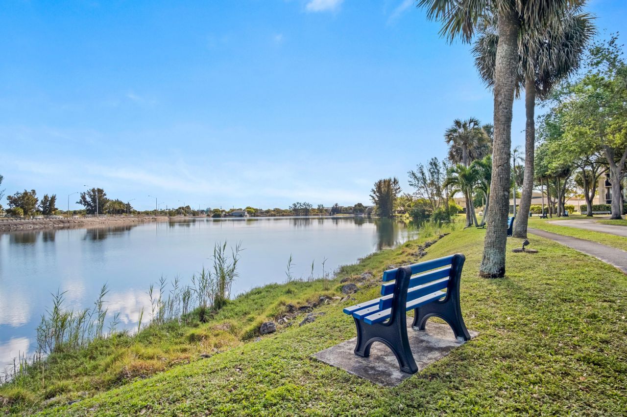 3500 Blue Lake Drive, Unit 503, Pompano Beach, FL 33064 Photo