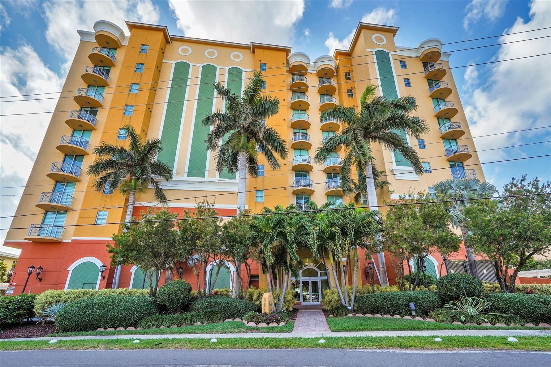 821 N Riverside Drive, Unit Ph2, Pompano Beach, FL 33062 Photo