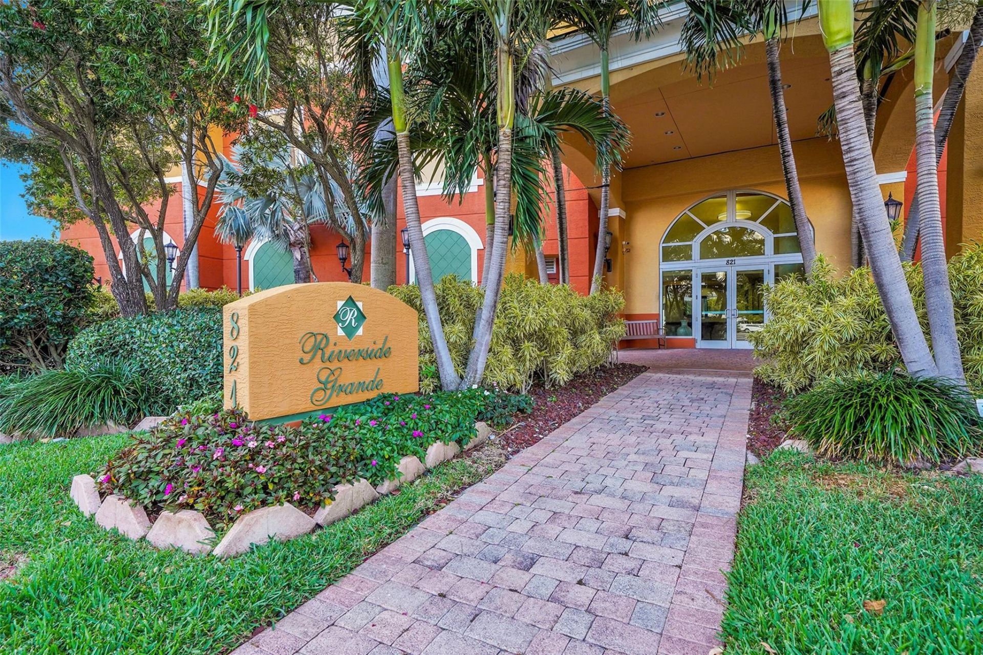 821 N Riverside Drive, Unit Ph2, Pompano Beach, FL 33062 Photo