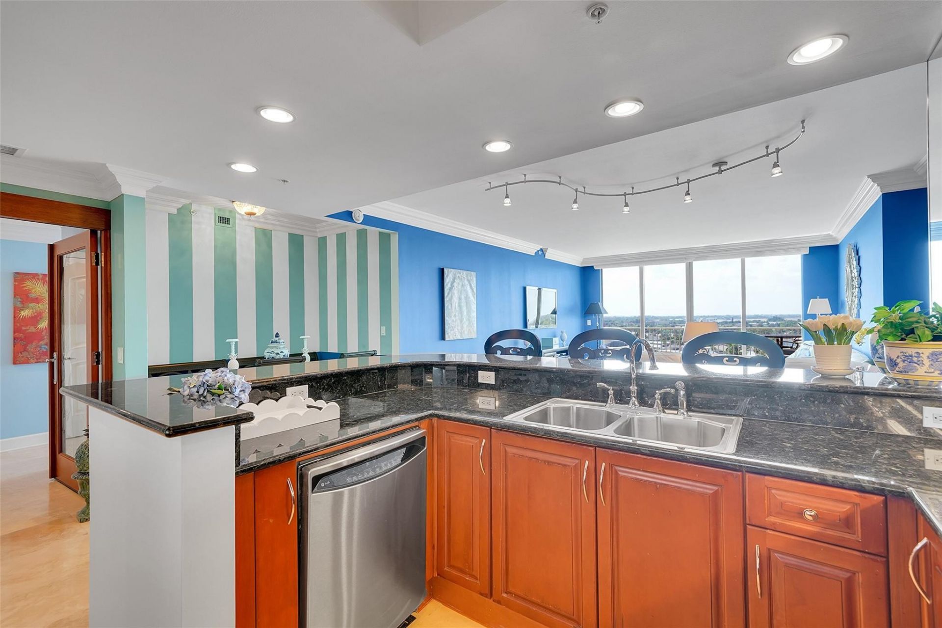 821 N Riverside Drive, Unit Ph2, Pompano Beach, FL 33062 Photo