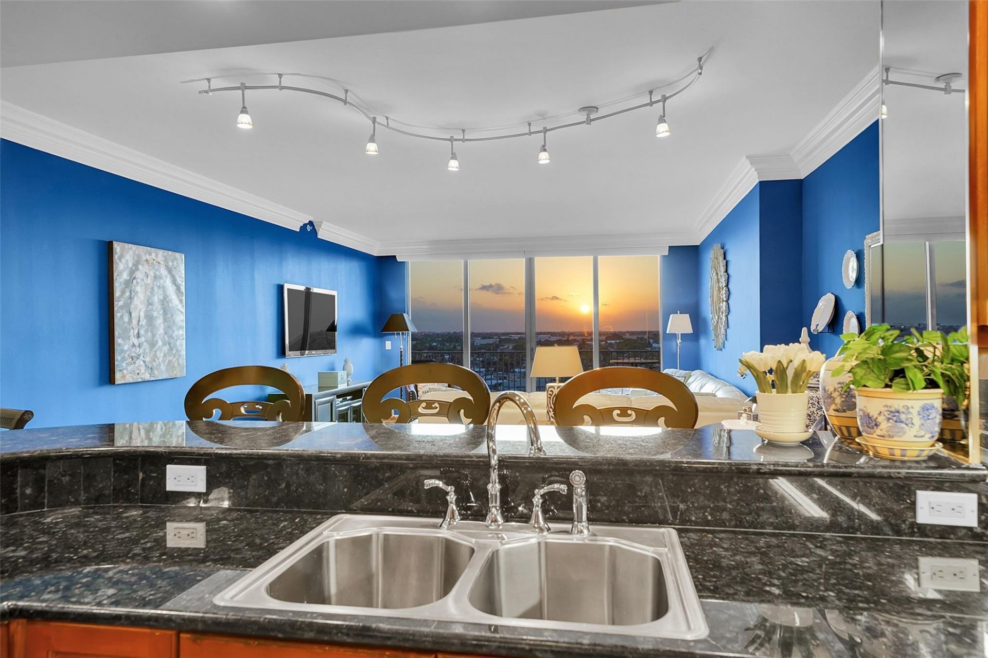 821 N Riverside Drive, Unit Ph2, Pompano Beach, FL 33062 Photo