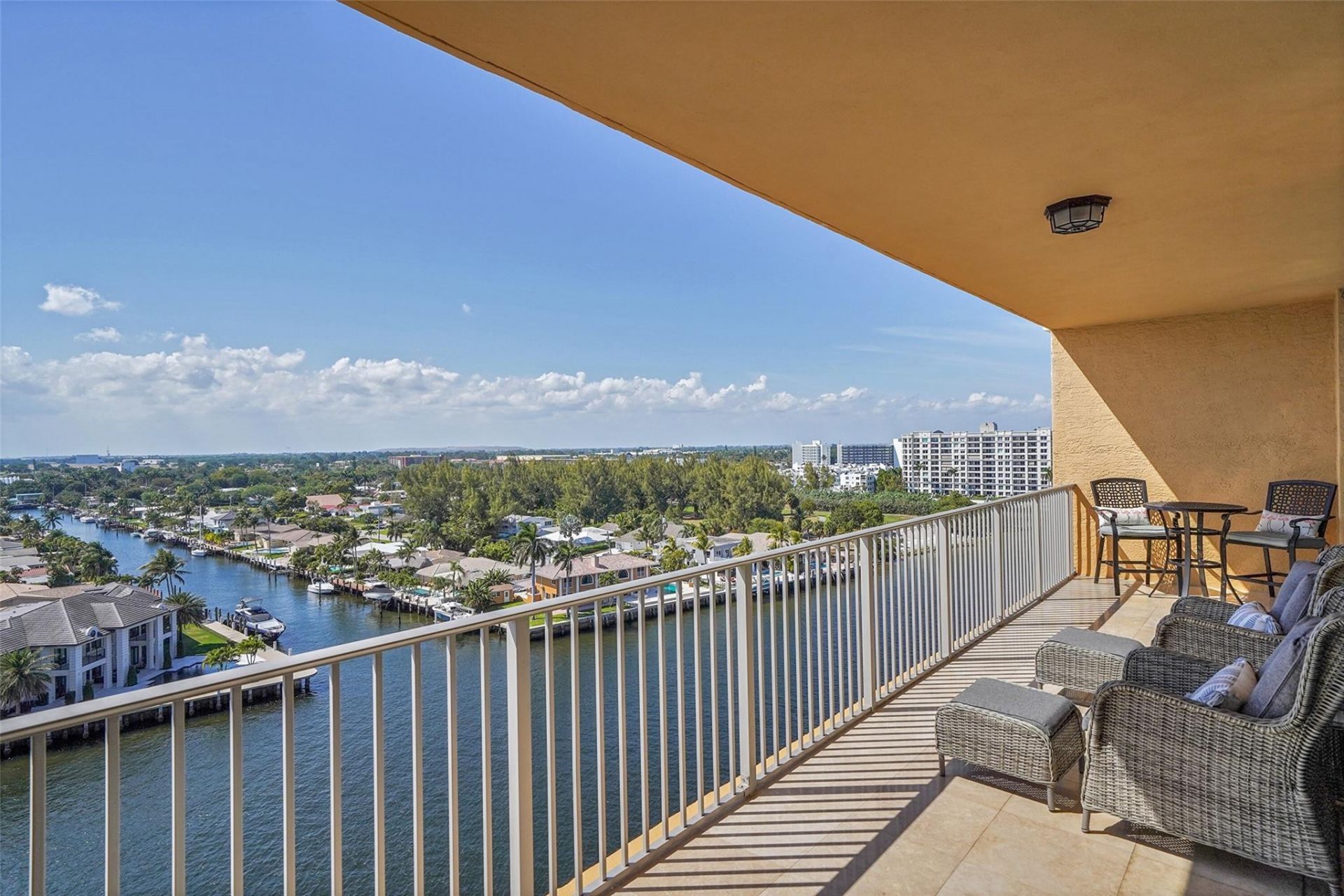 821 N Riverside Drive, Unit Ph2, Pompano Beach, FL 33062 Photo