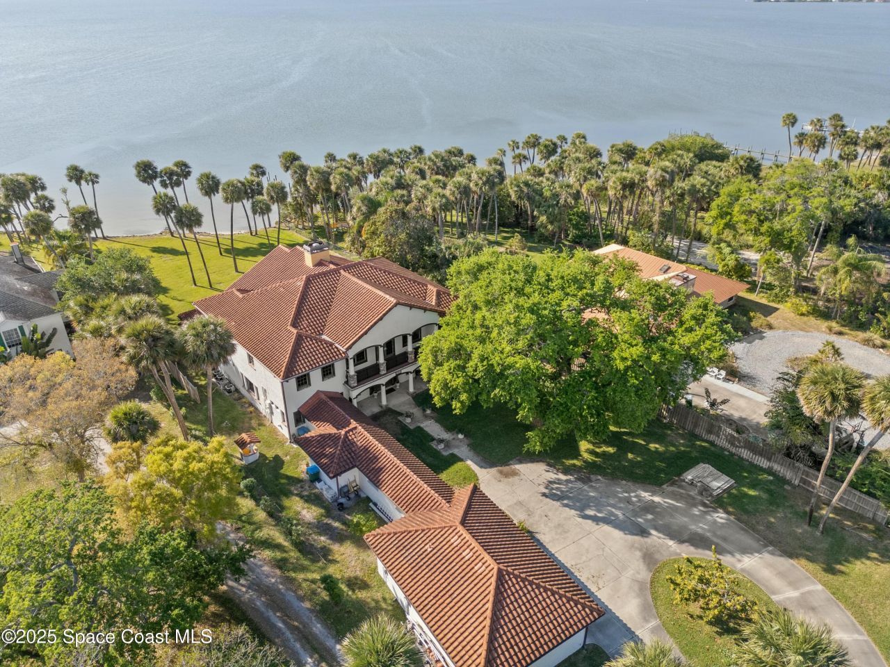 401 Holman Road, Cape Canaveral, FL 32920 Photo