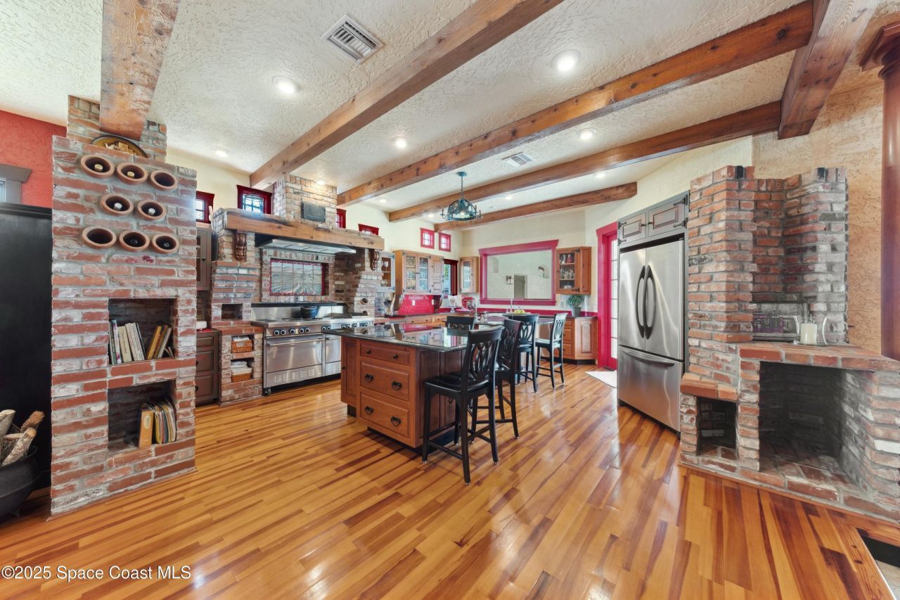 401 Holman Road, Cape Canaveral, FL 32920 Photo