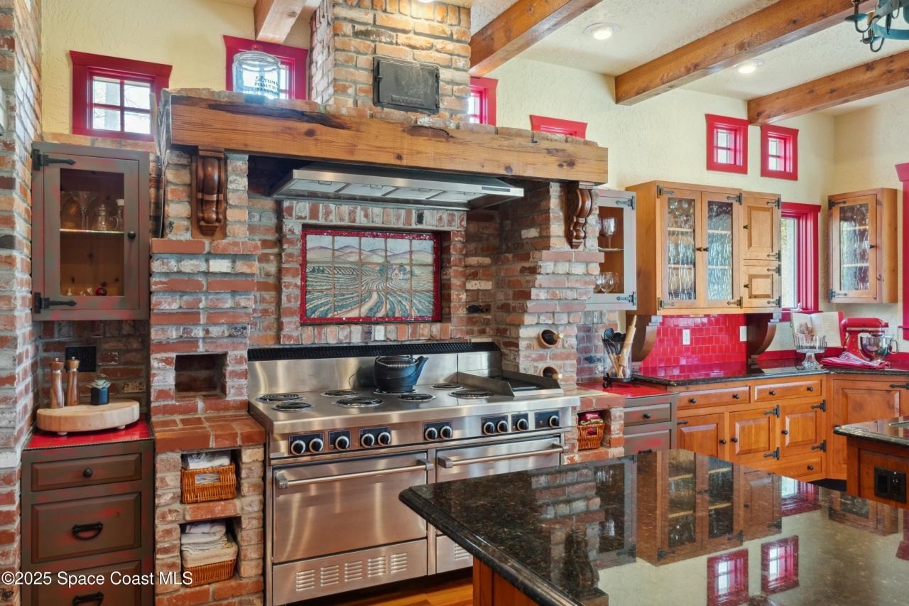 401 Holman Road, Cape Canaveral, FL 32920 Photo