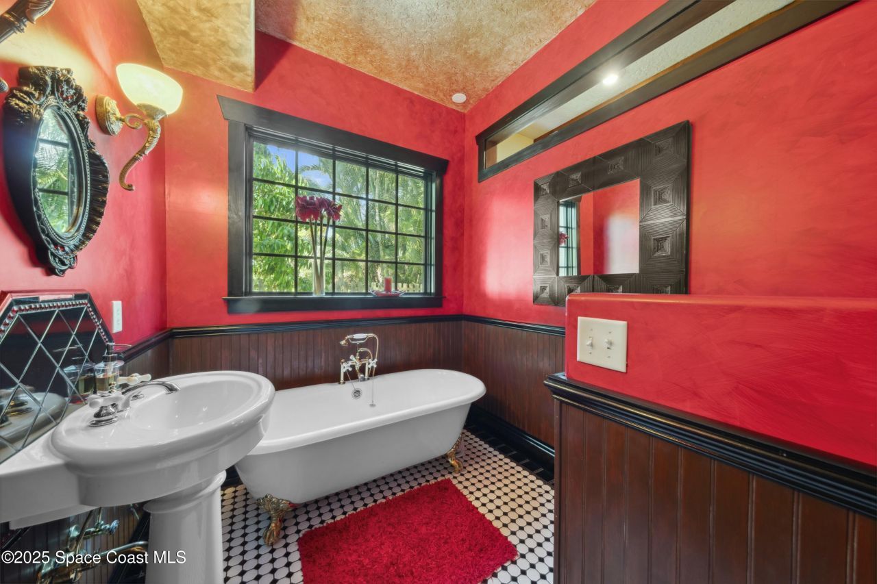 401 Holman Road, Cape Canaveral, FL 32920 Photo