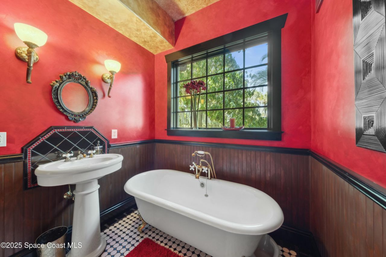 401 Holman Road, Cape Canaveral, FL 32920 Photo