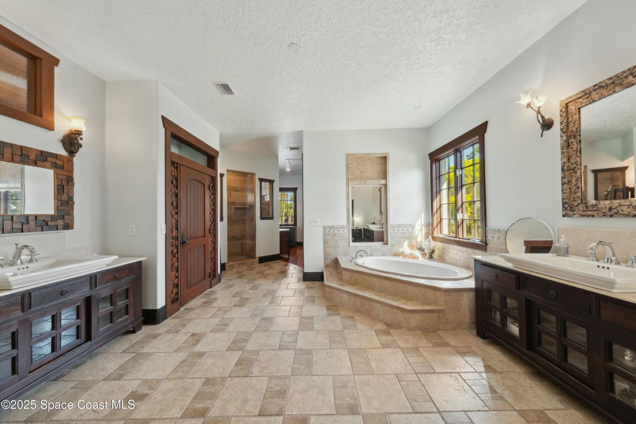 401 Holman Road, Cape Canaveral, FL 32920 Photo