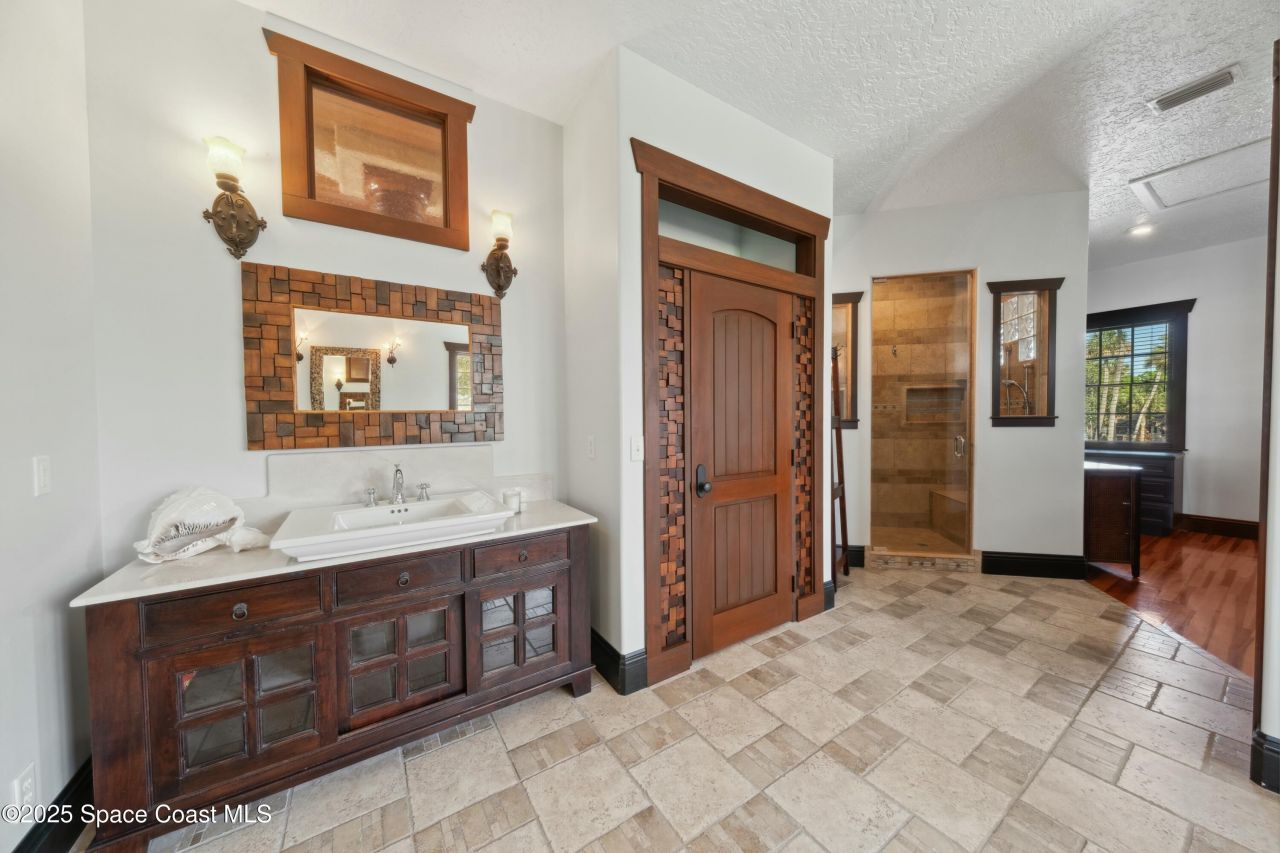 401 Holman Road, Cape Canaveral, FL 32920 Photo