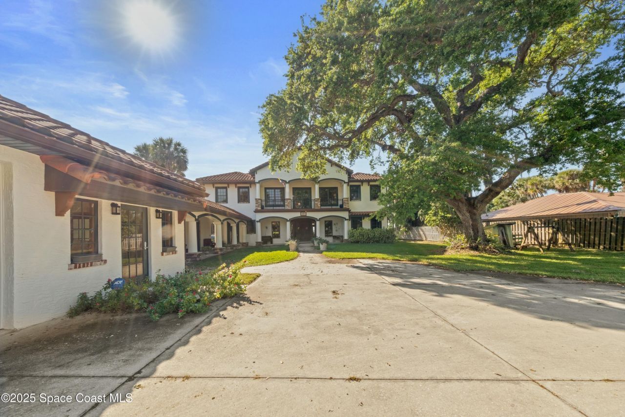 401 Holman Road, Cape Canaveral, FL 32920 Photo