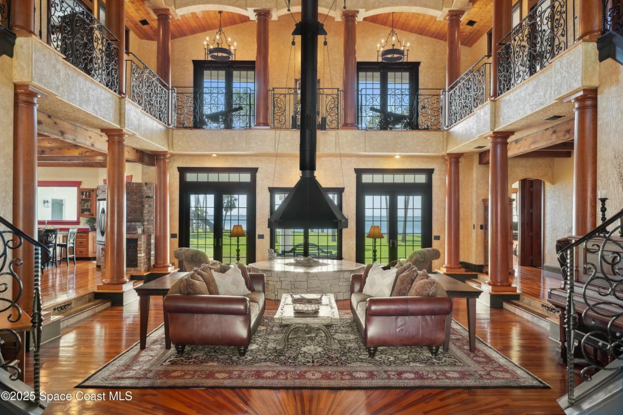 401 Holman Road, Cape Canaveral, FL 32920 Photo