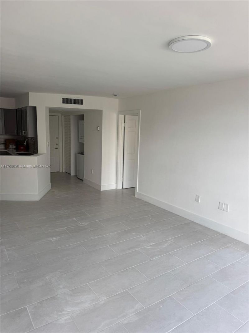 1280 S Alhambra Cir, Unit 2209, Coral Gables, FL 33146 Photo