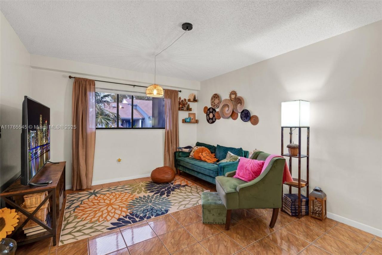 1652 N 14th Ter, Hollywood, FL 33020 Photo