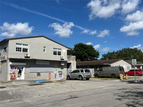 5100 NW 23rd Ave, Unit 5, Miami, FL 33142