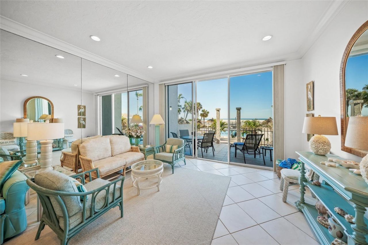 1212 Benjamin Franklin Drive, Unit 102, Sarasota, FL 34236 Photo