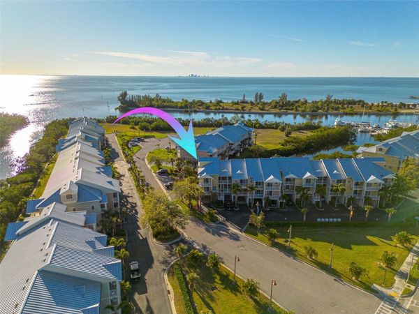 418 BAHIA BEACH BOULEVARD, RUSKIN, FL 33570