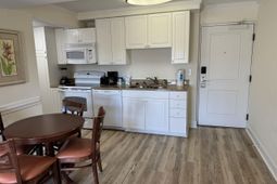 14290 Ocean Hwy. photo 4