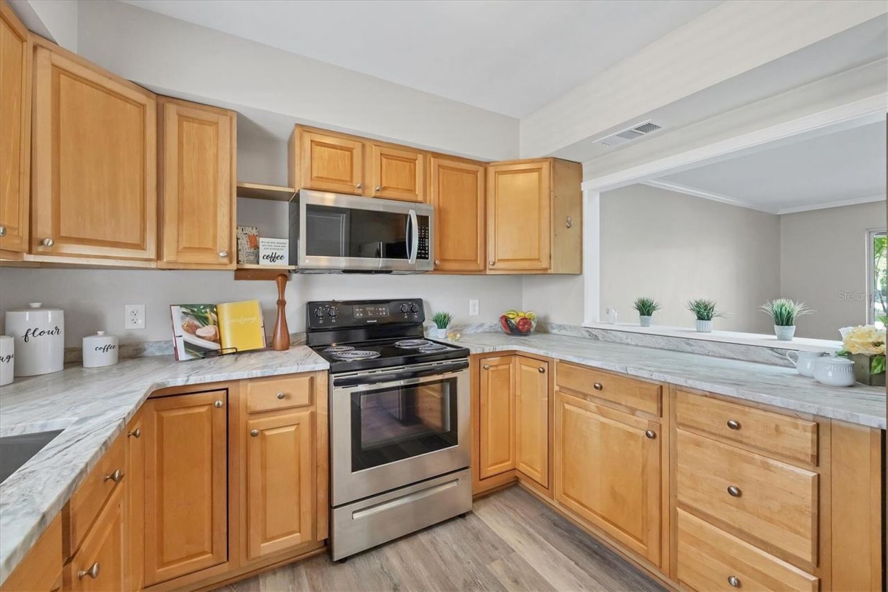 2403 Aspinwall Street, Sarasota, FL 34237 Photo