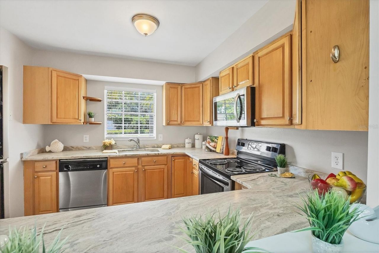 2403 Aspinwall Street, Sarasota, FL 34237 Photo