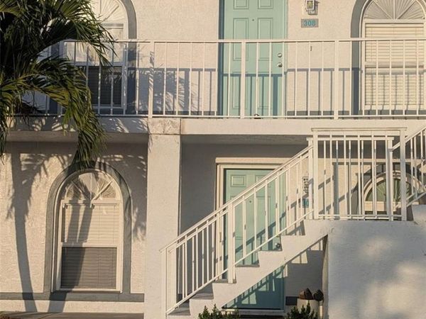 308 STEPHEN DRIVE, Unit 8, LAKE PLACID, FL 33852