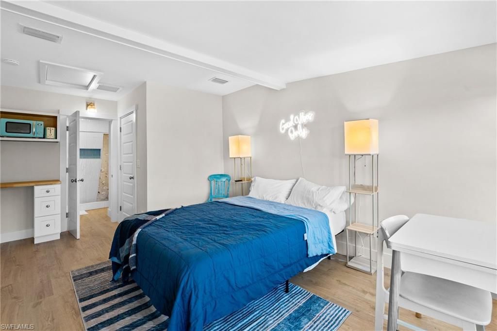 4760 Pine Island Rd Nw, Matlacha, FL 33993 Photo