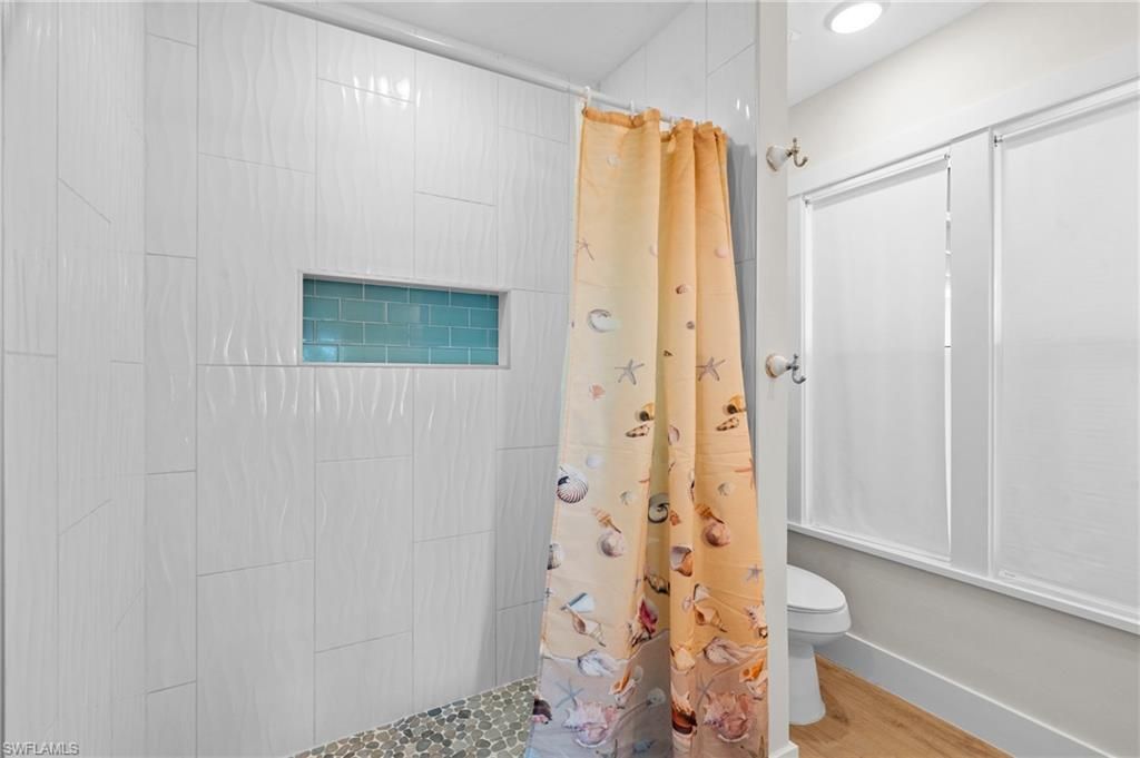 4760 Pine Island Rd Nw, Matlacha, FL 33993 Photo